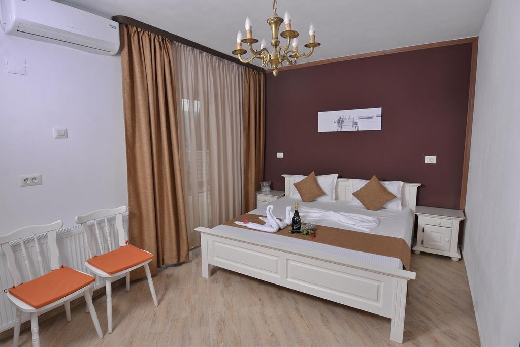 מלון Ieşelniţa Casa Marina מראה חיצוני תמונה