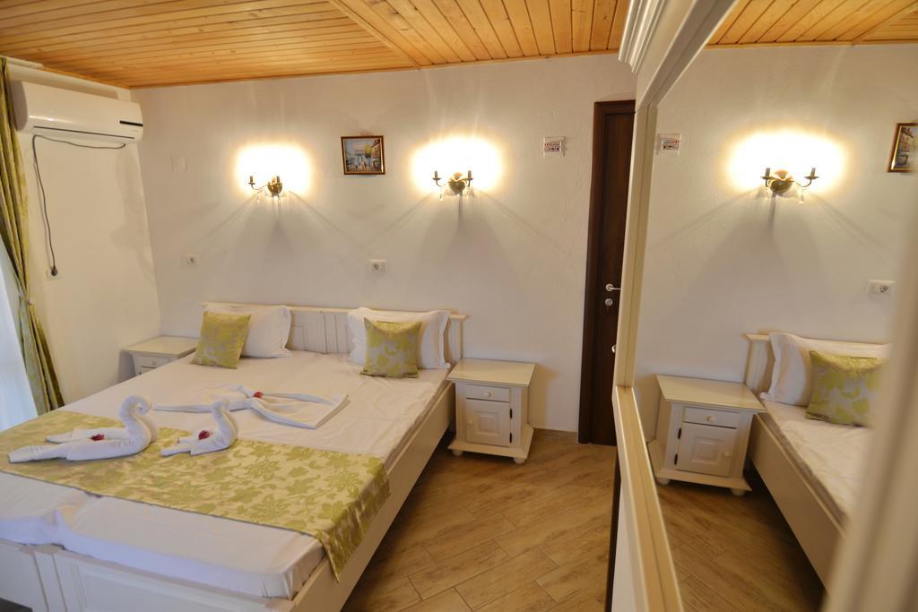 מלון Ieşelniţa Casa Marina מראה חיצוני תמונה